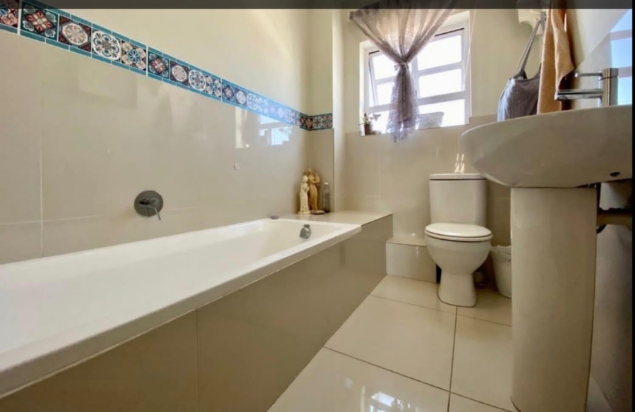 To Let 3 Bedroom Property for Rent in Stellenbosch Farms Western Cape